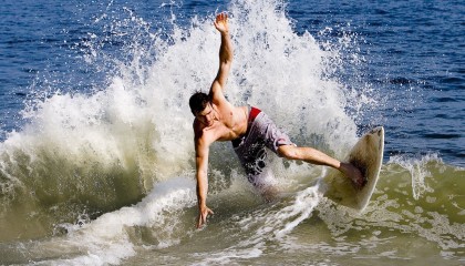 kaiyun.com-历史性的赛道：见证冠军成长的摇篮，历史方面的比赛